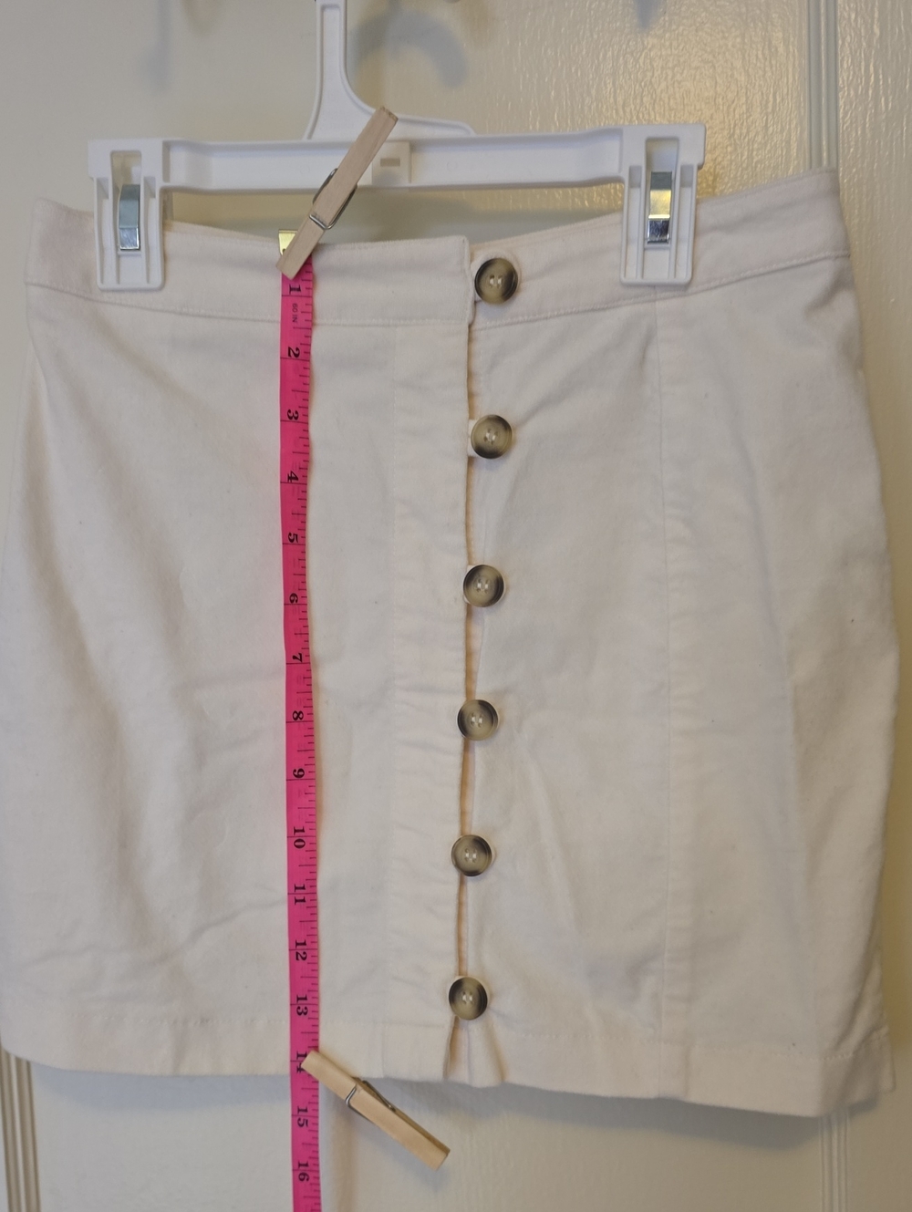 Forever 21 Ivory Button-Front Mini Skirt SMALL 2/3